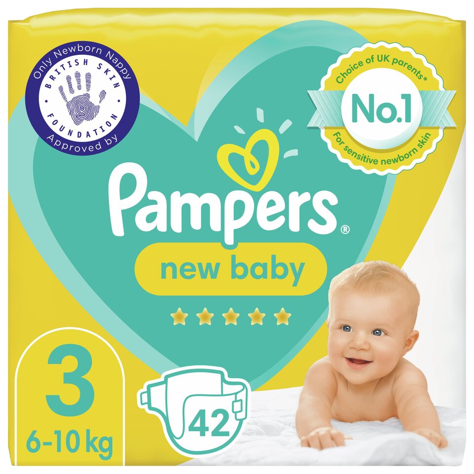 noworodek sika poza pampers